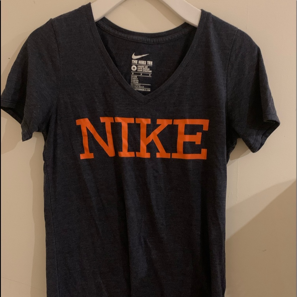 Nike t-shirt